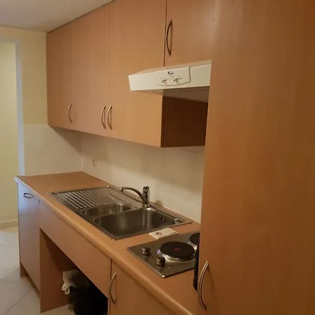 Holiday For 2 People At Sunside *